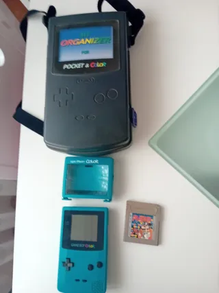 Nintendo Game Boy Color + Juego y Accesorios