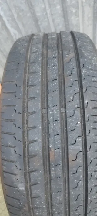 Neumáticos Avon ZV7