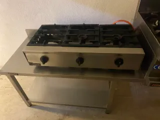 Cocina de gas 3 fuegos Butano