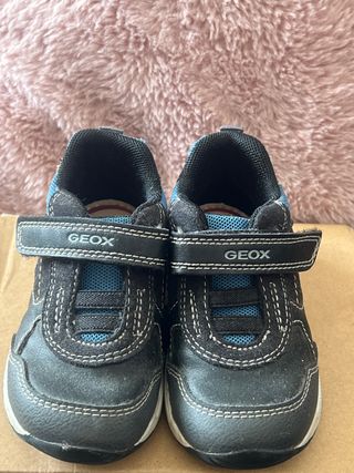 Scarpe bimbo Geox taglia 21