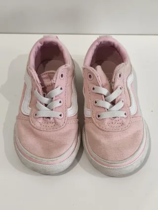 Botas, botines, zapatillas para niña