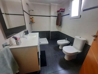 Casa adosada en venta en L'Alquenència en Alzira