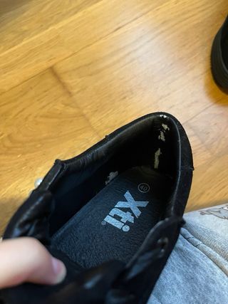 Zapatos Xti Negros con Perlas