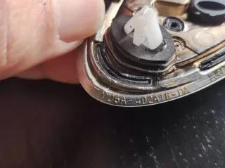 Chapas Ford Ovaladas 13cm (Negra y Azul)