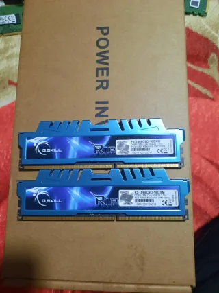 2x8GB DDR3 G-Skill 1600MHz