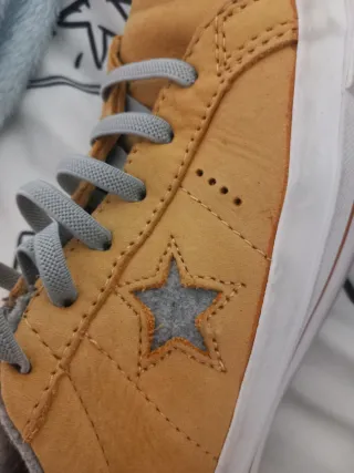 Converse amarillas y grises talla 36