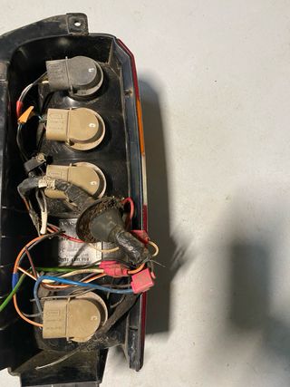 Piloto Trasero Izq Jeep Cherokee