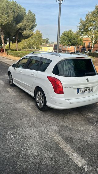 Peugeot 308 2012