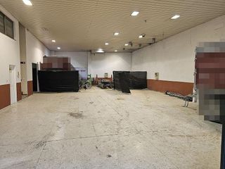 Nave industrial en venta en Marchena