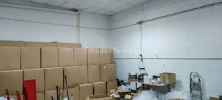 Nave industrial en venta en El Barral Ferial en Coslada