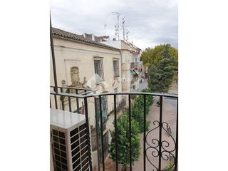 Piso en venta en Lucena