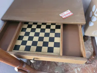 Mueble de almacenaje de madera