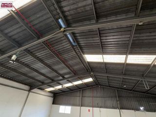 Nave industrial en venta en Benifaió