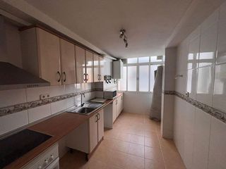 Piso en venta en Juan de la Cierva en Getafe