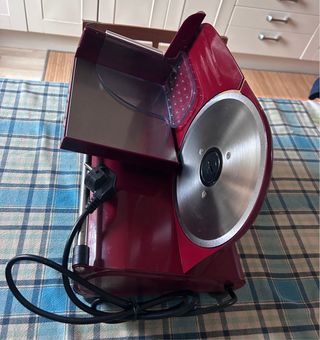 Affettatrice Ausonia RGV rossa