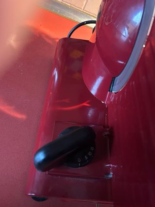 Affettatrice Ausonia RGV rossa