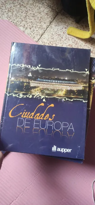 Colección “Ciudades de Europa” 10 libros  NUEVO