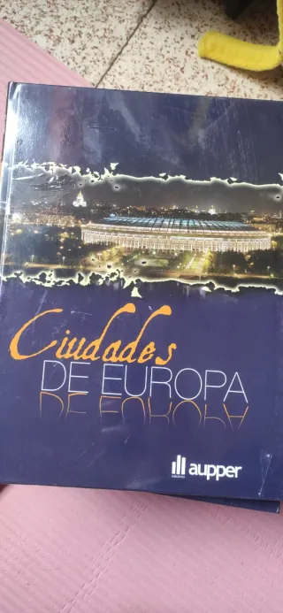 Colección “Ciudades de Europa” 10 libros  NUEVO
