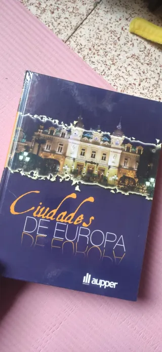 Colección “Ciudades de Europa” 10 libros  NUEVO