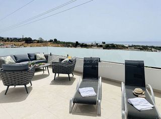 Casa en alquiler en Almijara - Capistrano - Cueva de Nerja en Nerja