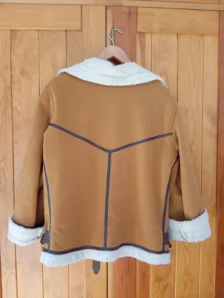 Chaquetón de ante con borreguito