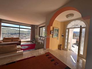 Chalet en venta en Vallirana