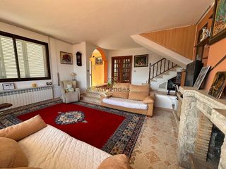 Chalet en venta en Vallirana