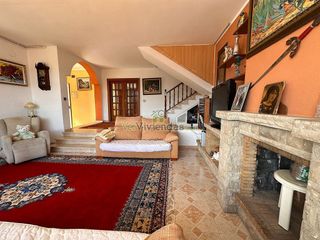 Chalet en venta en Vallirana
