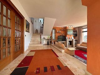 Chalet en venta en Vallirana