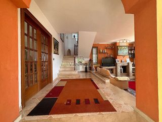 Chalet en venta en Vallirana