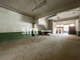 Local comercial en venta en Santa Clara-Caputxins-Hospital en Vic