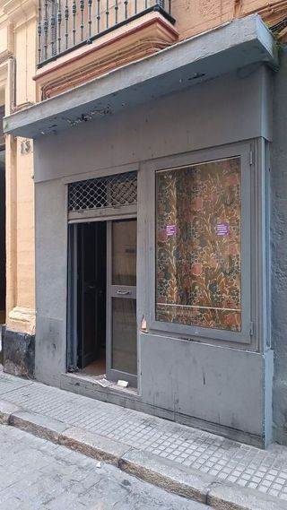Local comercial en alquiler en Centro Histórico - Plaza España en Cádiz