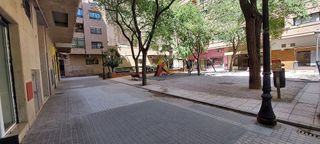 Local comercial en alquiler en Mestalla en Valencia