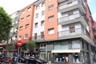 Local comercial en alquiler en Centro - Mendibil - Santiago en Irun