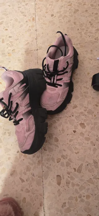 Zapatillas Pull&Bear  DKIN converse todos éstos150