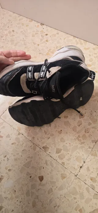 Zapatillas Pull&Bear  DKIN converse todos éstos150