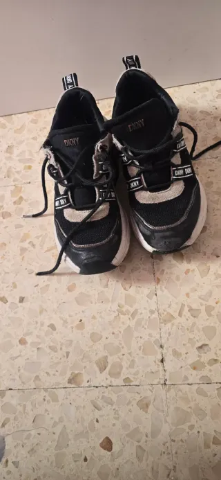 Zapatillas Pull&Bear  DKIN converse todos éstos150