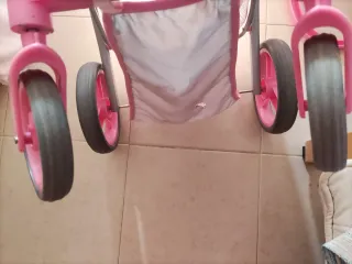 Carrito de muñecas plegable rosa y gris