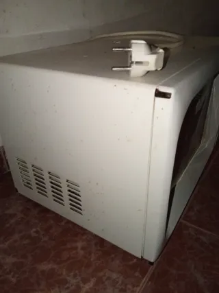 Microondas Bluesky Blanco