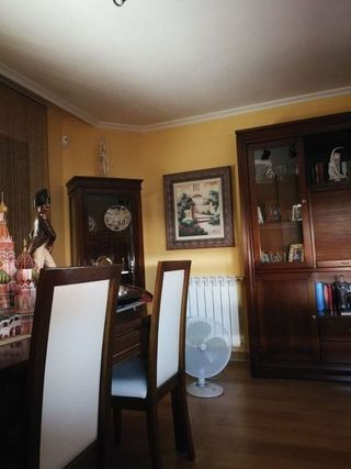 Chalet en venta en Villaquilambre