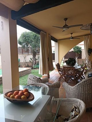 Chalet en venta en Nueva Alcalá en Alcalá de Guadaira