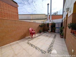 Chalet en venta en Linares