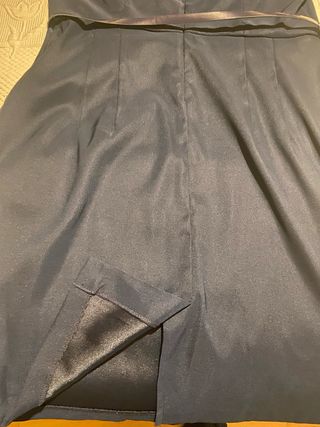 Vestido de oficina azul marino con cinturón