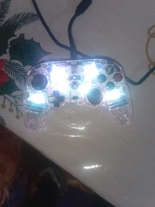Mando Xbox con cable transparente
