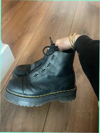 Botas Dr. Martens Jadon Negras