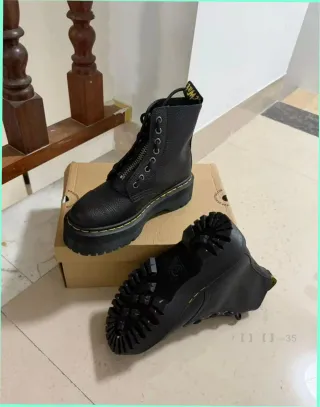 Botas Dr. Martens Jadon Negras