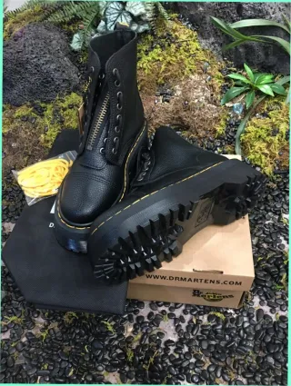 Botas Dr. Martens Jadon Negras Cremallera