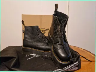 Botas Dr. Martens Jadon Negras Cremallera