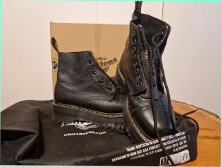 Botas Dr. Martens Jadon Negras Cremallera