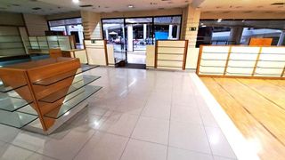 Local comercial en venta en Veredillas - Juncal - Zarzuela en Torrejón de Ardoz